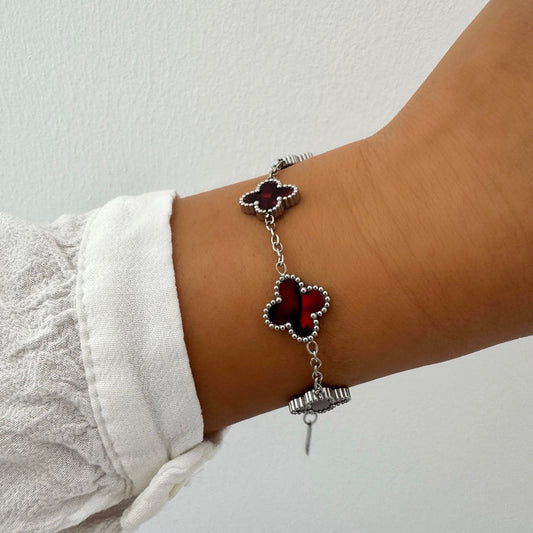 Bracelet Trèfle Maelya rouge argenté